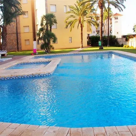Angeles Denia